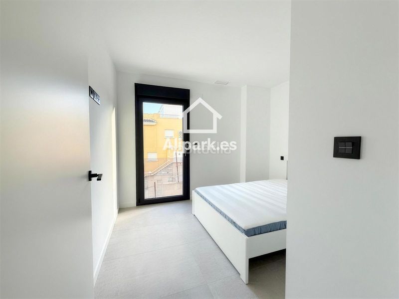 Foto 0769f2b2-4971-4aa8-8b79-bedddc87ed7d. Flat with heating parking pool in Valle del Sol Mutxamel