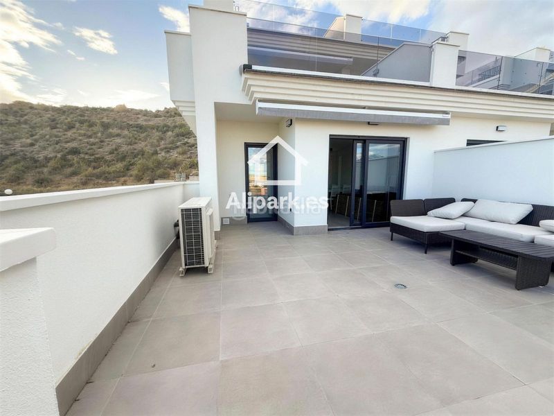 Foto dd413303-9075-4c69-8370-a7a2cd1e3f79. Flat with heating parking pool in Valle del Sol Mutxamel