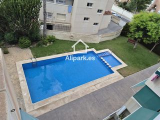 Pis  Isaac peral. Piso en playa muchavista el campello