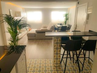 Pis  Calle presbitero balta carrasco. Piso reformado de 3 habitaciones en san blas