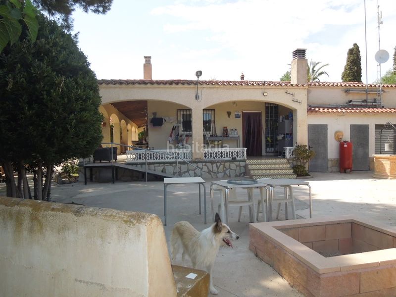 Foto 6e005969-4e18-4484-8d95-eb31e1c98e8c. Xalet amb calefacció aparcament piscina a Villamontes-Boqueres Sant Vicent del Raspeig