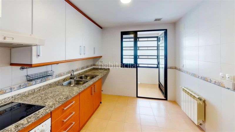 Foto 2f855f7e-97df-4558-a436-d5a246631c8b. Ático  con piscina y terraza en garbinet en Garbinet - Parque de las Avenidas Alicante