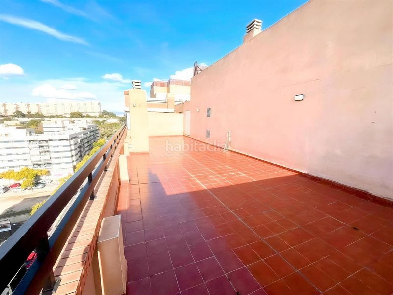 Foto 431aa031-baa4-4030-a1e9-06dfeeab5cbf. Ático  con piscina y terraza en garbinet en Garbinet - Parque de las Avenidas Alicante