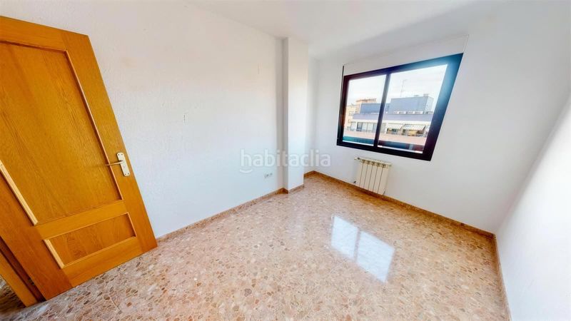Foto b75be292-420b-42c0-8a7b-d6c79d9d2915. Ático  con piscina y terraza en garbinet en Garbinet - Parque de las Avenidas Alicante