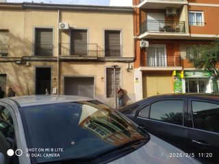 Casa  Calle alberola. Casa reformada con garaje en benalúa