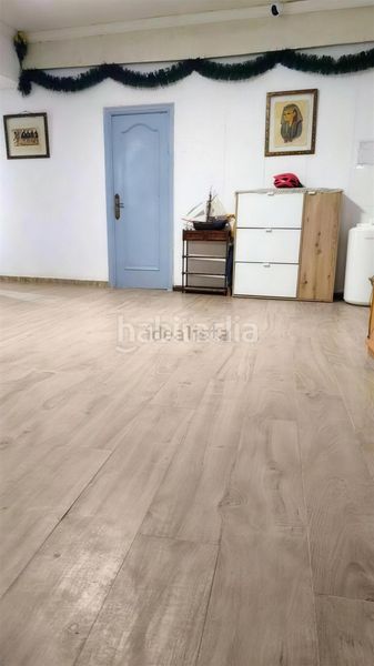 Foto 00e58469-8b71-469f-bd9c-bc84dd4c0339. Pis a Barrio del Centro Alicante