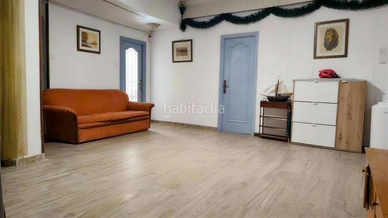 Foto ca2c3829-0f80-465a-90a3-17cca07cbf4f. Pis a Barrio del Centro Alicante