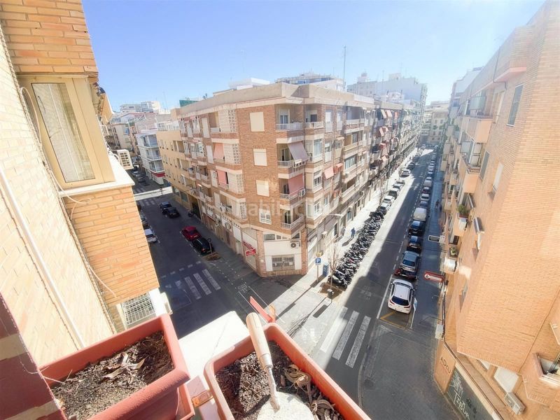 Foto a7b54e91-4462-4a36-843f-4171481f9295. Pis a Santo Domingo Alicante