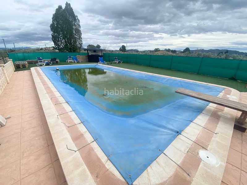 Foto 3ba89a05-f353-4c70-ac87-9ddc107016ba. Xalet amb aparcament piscina a Novelda