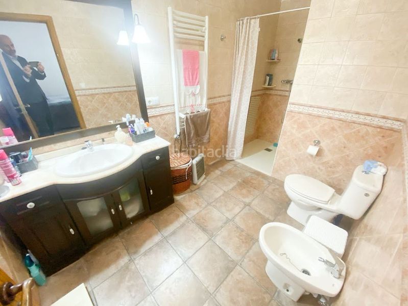 Foto 6e5db0ad-5a37-435d-800b-6c749f04c426. Xalet amb aparcament piscina a Novelda