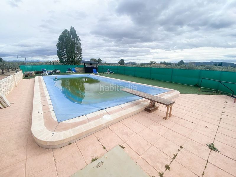 Foto 70f547df-b3a1-44b1-9290-96ad3d9288ff. Xalet amb aparcament piscina a Novelda