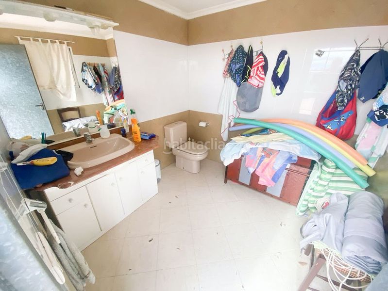 Foto ede939c7-1cd9-4263-a7d3-ed3939b4cf34. Xalet amb aparcament piscina a Novelda