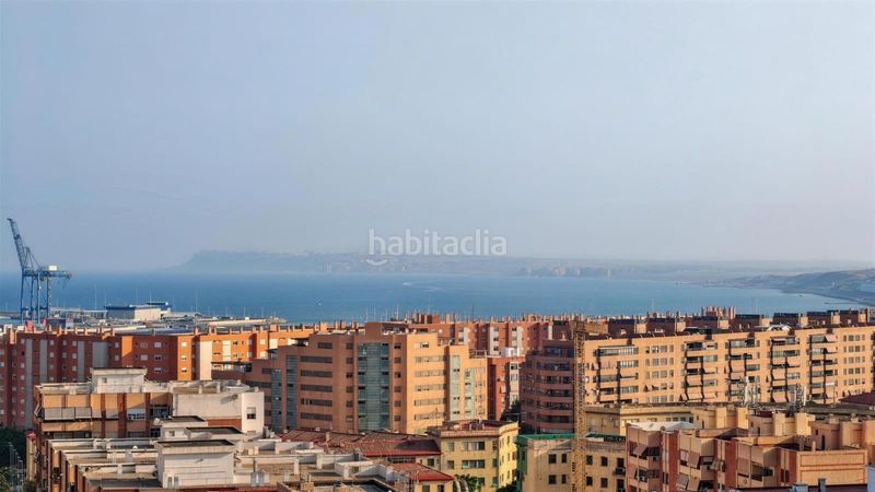 Foto eb2716aa-0cd6-46b1-99fc-942a4991309d. Affitto appartamento in Benalúa Alicante