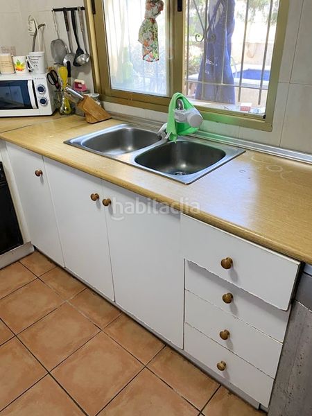 Foto fcb2901f-5677-4a04-9ce8-1e9fb756f848. Xalet amb aparcament piscina a Torrellano Elche / Elx