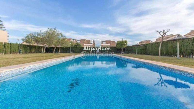 Foto 14cd747f-2c89-49e0-bb0b-ccdd26d31c79. Casa adosada chalet bungalow almajadaravel, muxamel en Mutxamel