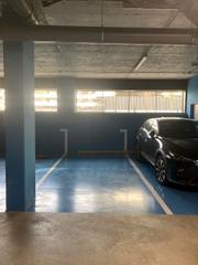Parking voiture à Carrer de Emilia Guàrdia i Arbusi 5