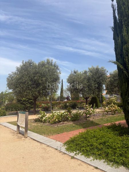 Foto 031d9a84-296b-4690-945e-19f148e842e8. Dúplex amb calefacció aparcament a Les Grases Sant Feliu de Llobregat