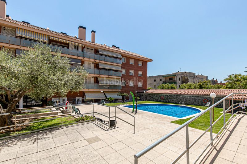 Foto 353caed0-74f4-4955-b8dc-279b4a1c4b78. Dúplex amb piscina a Mas Lluí Sant Feliu de Llobregat