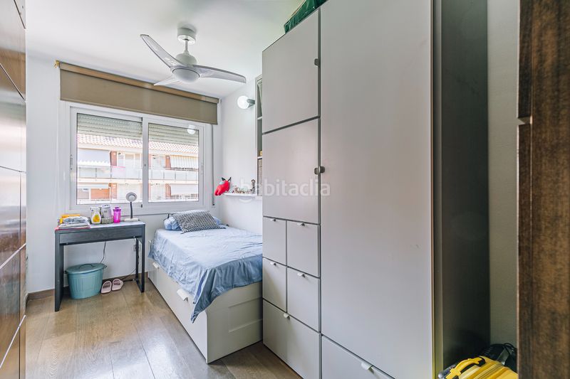 Foto 43227eb8-c610-43d1-9eba-f33827d9ba7a. Dúplex amb piscina a Mas Lluí Sant Feliu de Llobregat