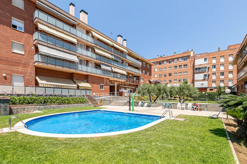 Foto bfe8fb82-cb98-40f6-b317-52c5801509bc. Dúplex amb piscina a Mas Lluí Sant Feliu de Llobregat
