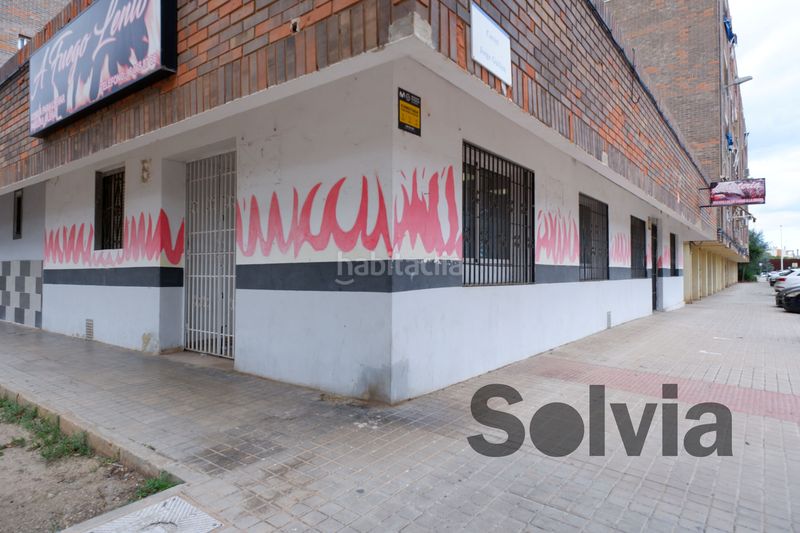 Foto 25f30b8b-ac8c-4190-bbc2-37607eddba80. Local comercial a El Baladre Sagunt