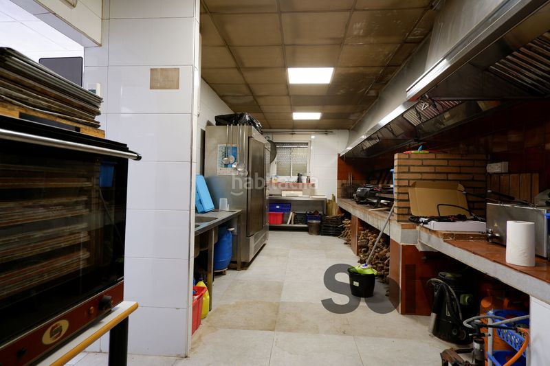 Foto 8e346c2b-7a19-4165-900c-81cc3da5b6fa. Local comercial a El Baladre Sagunt