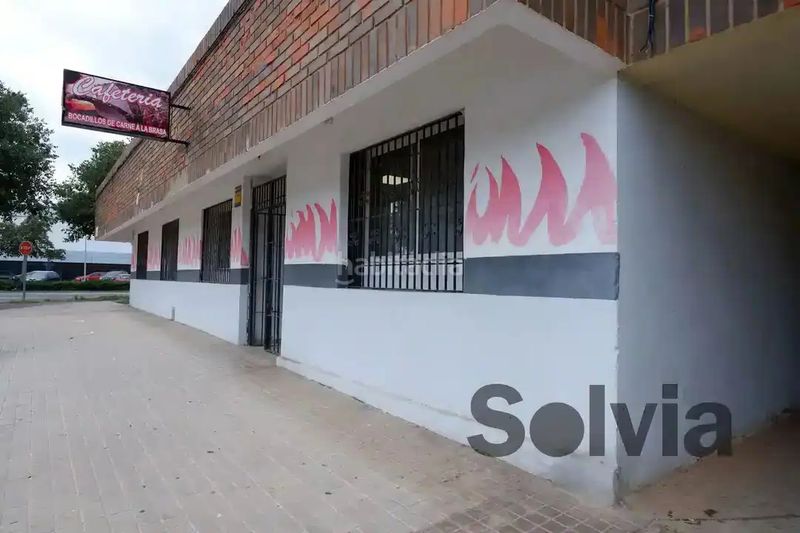 Foto e964ac8f-4628-4507-850e-56845d604329. Local comercial a El Baladre Sagunt