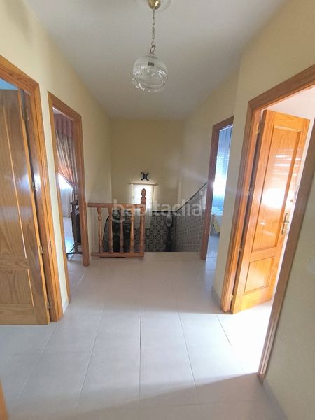 Foto a2bc3390-ba1d-4f1b-8820-b32416ccc17f. Haus mit kamin heizung parking in Puebla de Montalbán (La)