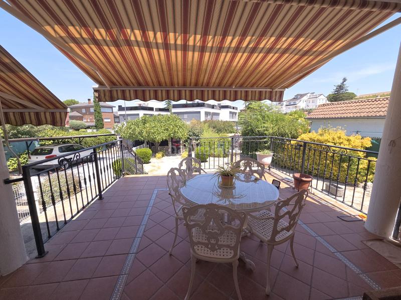 Foto d0f5a3de-4066-412f-8d8a-36b7b8a8d64a. Chalet mit kamin heizung parking pool in Parque Coimbra Móstoles