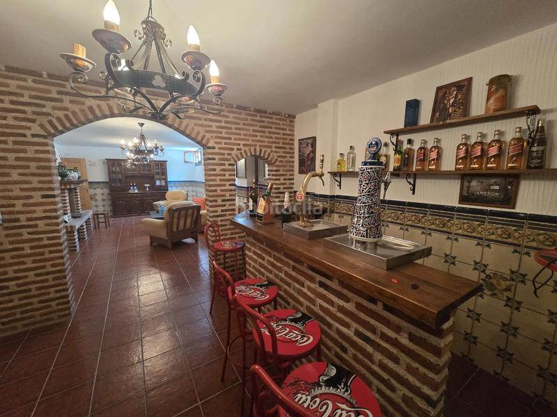 Foto d45f8335-16ad-4038-9a6d-7359429d00b1. Chalet mit kamin heizung parking pool in Parque Coimbra Móstoles