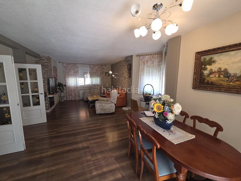 Foto eec325c8-6980-4517-9f66-8ed87567982f. Chalet mit kamin heizung parking pool in Parque Coimbra Móstoles