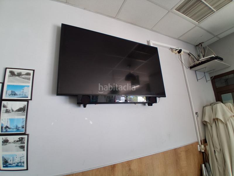 Foto b26931d8-7ff2-4067-aaa3-3ed75ce6c052. Pas-de-porte local commercial dans Sur - PAU 4 Móstoles