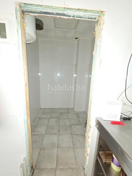 Foto 2108ef88-992d-4f5f-8bcf-52b3ba70ded6. Alquiler local comercial alquiler local comercial los rosales en Móstoles