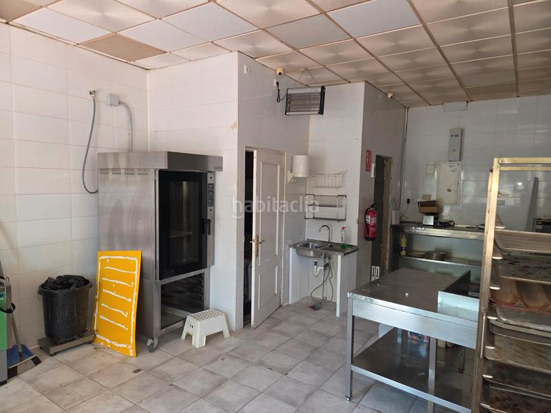 Foto 35b0b745-2b2c-4cf8-9789-604cd3fb644e. Alquiler local comercial alquiler local comercial los rosales en Móstoles