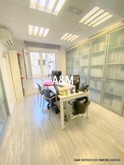 Miete Büro  San prudencio. Oficina en alquiler en centro, 4 dormitorios.