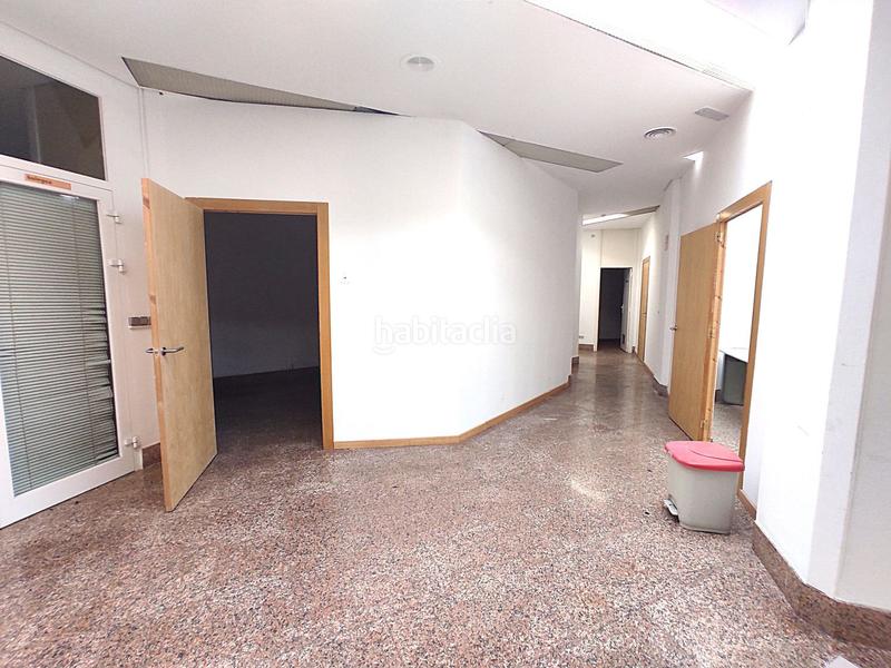 Foto f9539151-2c70-4e36-a98a-0b7b12eb007e. Affitto locale commerciale in San Cristóbal Vitoria - Gasteiz