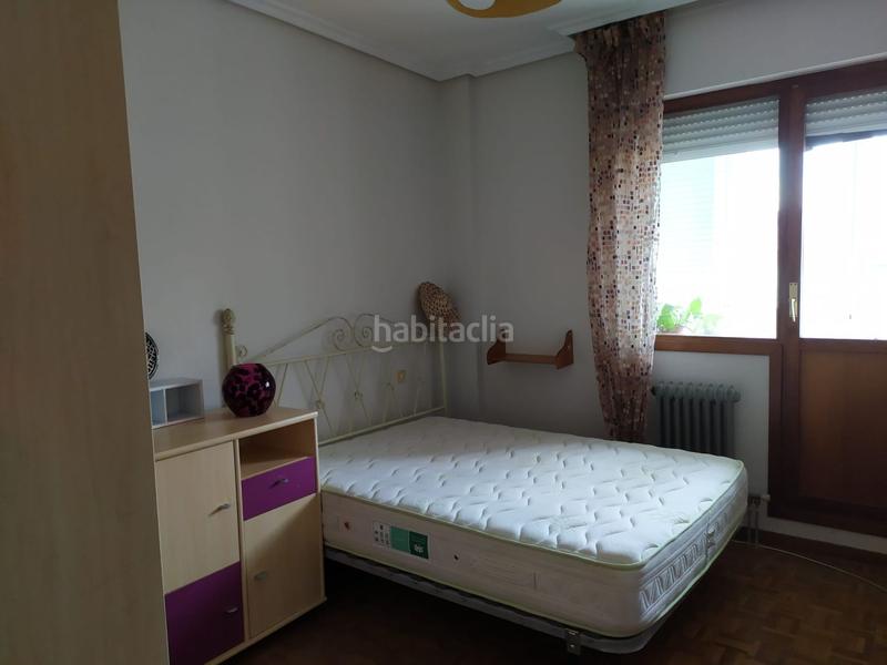 Foto c66577ce-b69a-4c4f-a627-72586f0c8dad. Alquiler piso habitación en alquiler en el anglo, 3 dormitorios. en Vitoria - Gasteiz