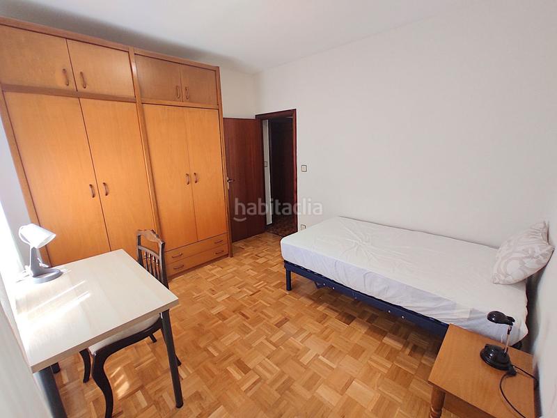 Foto a1ebbc8e-30a2-4883-8a73-0e06ef015484. Rent flat with heating in Adurtza Vitoria - Gasteiz