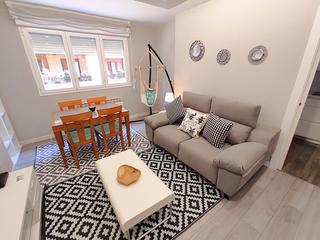 Location Appartement à Coronación. Piso en alquiler en avenida, 2 dormitorios.
