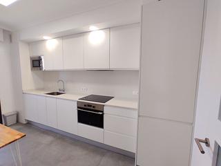 Miete Etagenwohnung in Ibaiondo. Piso en alquiler en lakuabizkarra, 2 dormitorios.