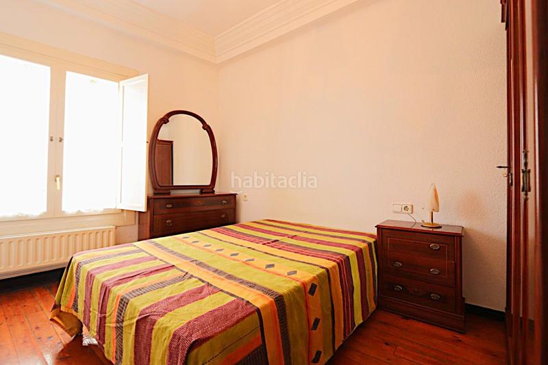 Foto dde6a86e-5e03-45a5-b912-0e09f2c184cc. Flat with heating in Casco Viejo Vitoria - Gasteiz