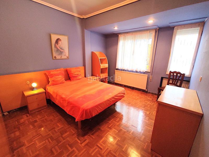 Foto bf08b5b0-237d-4cfc-9658-a12fa3aaf547. Location appartement avec chauffage parking dans El Pilar Vitoria - Gasteiz