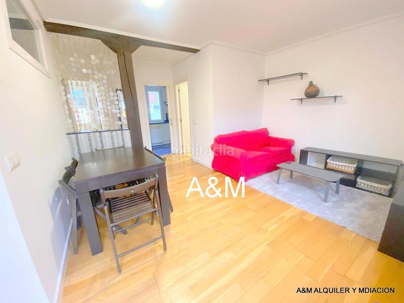 Foto 03b13e5a-c765-4cb6-b629-56b7e0eee2eb. Alquiler piso  en alquiler en casco medieval, 2 dormitorios. en Vitoria - Gasteiz