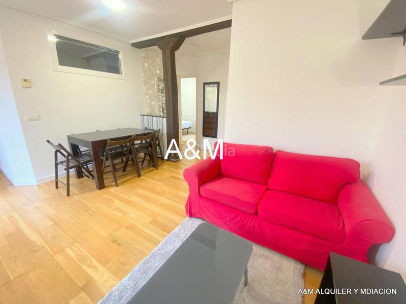 Foto 5d14b5c5-eecf-465e-9966-d2e5a16b41fe. Location appartement avec chauffage dans Casco Viejo Vitoria - Gasteiz
