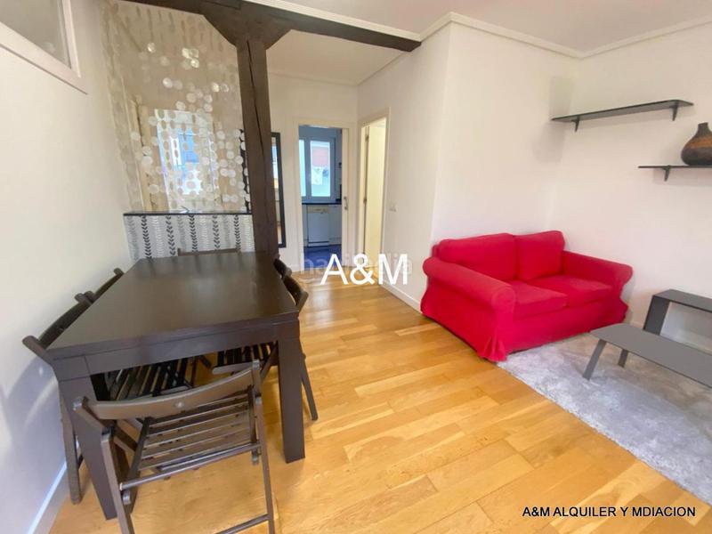 Foto 904f04b4-cac1-4c9d-9091-0121b48c2016. Miete etagenwohnung mit heizung in Casco Viejo Vitoria - Gasteiz