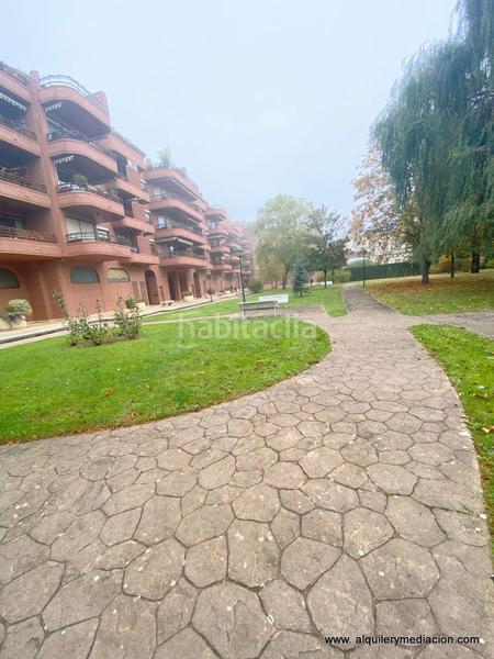 Foto ef6de646-1ee1-4fd6-9996-09c22406f024. Location appartement avec chauffage parking dans Mendizorrotza - Armentia Vitoria - Gasteiz