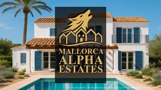 Chalet à Manacor Centre. Exclusive licensed plot with sea views.