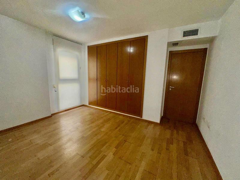 Foto c9108cde-a7f5-4a03-bf8a-3bb6a631e1fd. Alquiler piso alquiler de un piso reformado de dos habitaciones y dos baños en Sant Isidre safranar, en Valencia