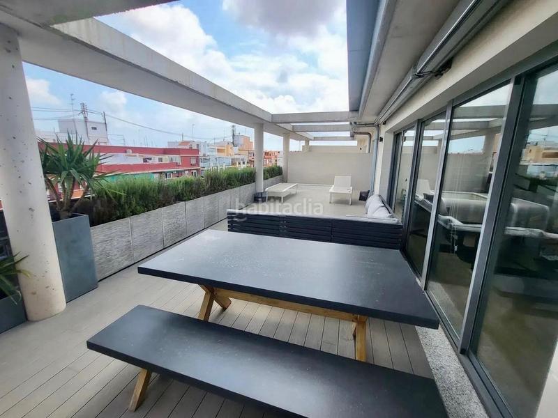 Foto 09070aab-6242-4486-8821-fb2ed8ae0ad1. Alquiler dúplex alquiler de un piso de dos habitaciones con terraza 40 m con jacuzzi privado, Sant Antoni, en Valencia