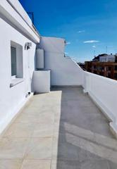 Location Appartement  Avenida burjasot. Alquiler de ático de dos habitaciones con terraza en avenida de
